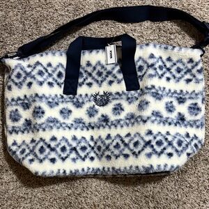 PINK Victoria's Secret Blue and Cream Travel Bag
